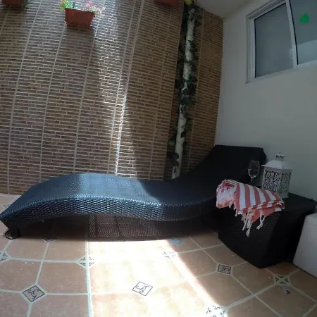 La Casita De Max Y Tim 201 *